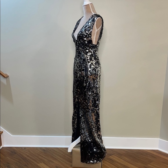 Rachel Zoe Black & Silver Sequin Sleeveless Plunge Neckline Women’s Dress - Picture 6 of 12